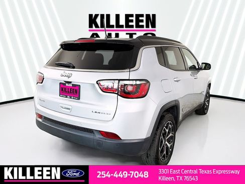 Used 2025 Jeep Compass Limited AWD/4WD image 8