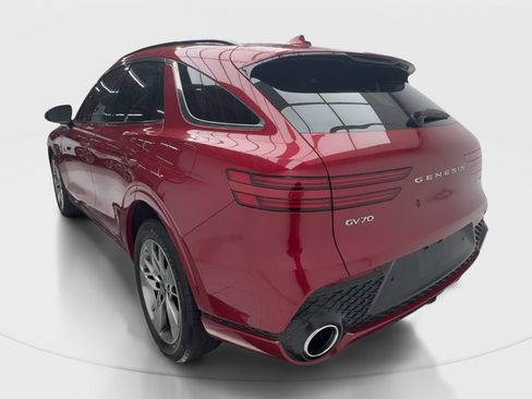 Used 2023 Genesis GV70 3.5T Sport AWD/4WD image 10