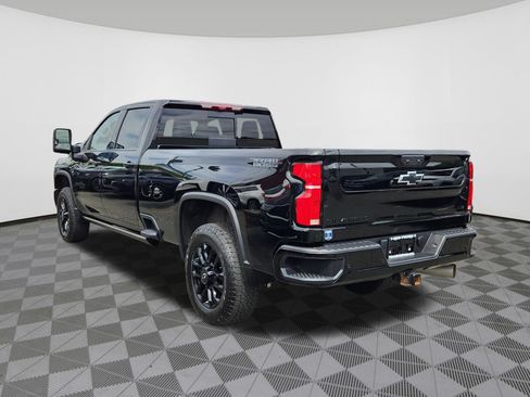 Used 2025 Chevrolet Silverado 3500 LTZ w/ Trail Boss Package AWD/4WD image 3