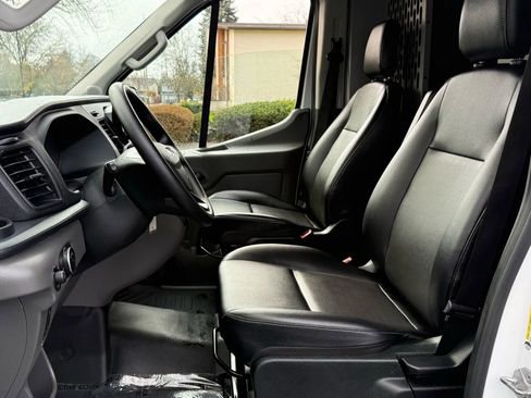 Used 2024 Ford Transit 250 Medium Roof w/ Load Area Protection Package image 16