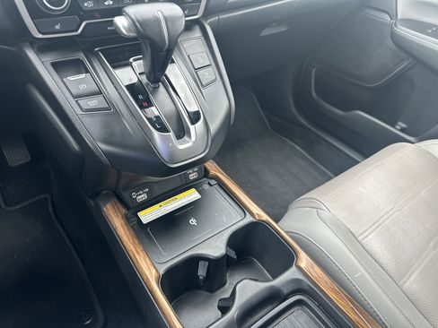 Used 2020 Honda CR-V Touring image 33