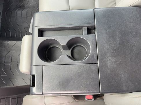 Used 2017 Toyota Tundra SR image 27