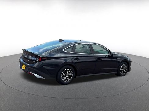 Used 2026 Hyundai Sonata Blue FWD image 11