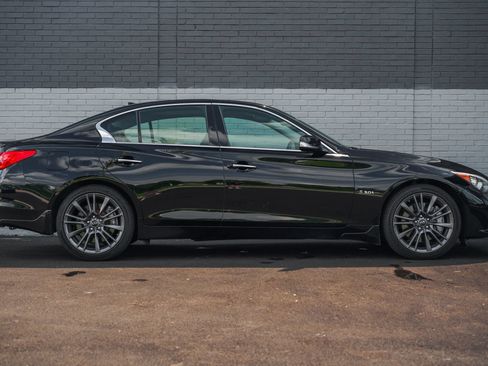 Used 2016 INFINITI Q50 Red Sport 400 AWD/4WD image 4