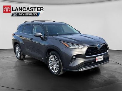 Used 2024 Toyota Highlander Platinum