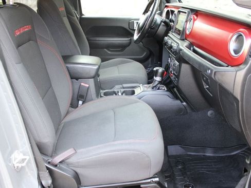 Used 2021 Jeep Gladiator Rubicon AWD/4WD image 24
