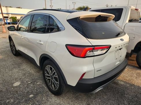 Used 2020 Ford Escape SEL FWD image 4