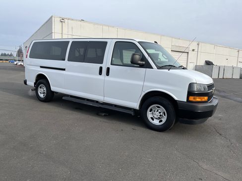 Used 2023 Chevrolet Express 3500 LS image 8