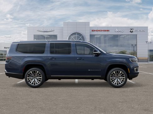 New 2025 Jeep Wagoneer L Series II image 21