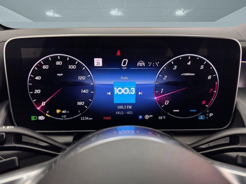 Certified 2023 Mercedes-Benz GLC 300 4MATIC image 17