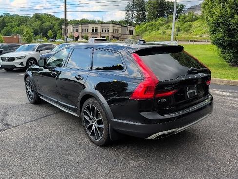Used 2020 Volvo V90 T6 Cross Country w/ Protection Package Premier AWD/4WD image 11