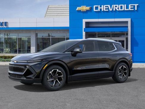 New 2026 Chevrolet Equinox EV LT AWD/4WD image 2
