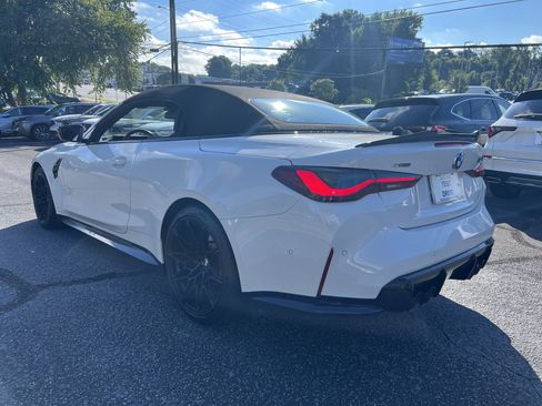 Used 2024 BMW M4 xDrive Competition AWD/4WD image 3