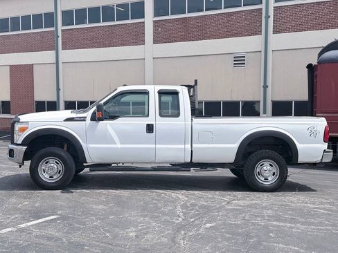 Used 2013 Ford F250 XL w/ PWR Equipment Group AWD/4WD image 3