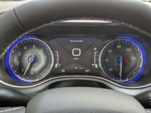 New 2026 Chrysler Pacifica Limited image 27