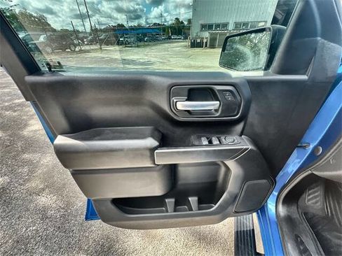 Used 2022 Chevrolet Silverado 1500 Custom w/ LPO, Dark Essentials Package image 21