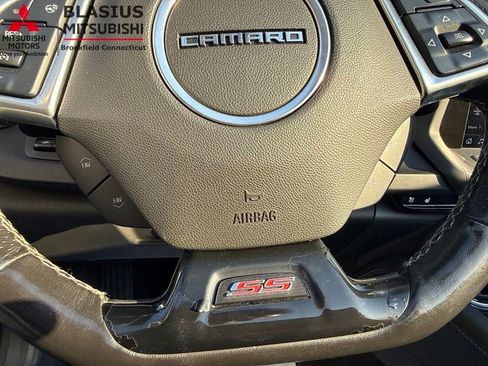 Used 2020 Chevrolet Camaro SS RWD image 23