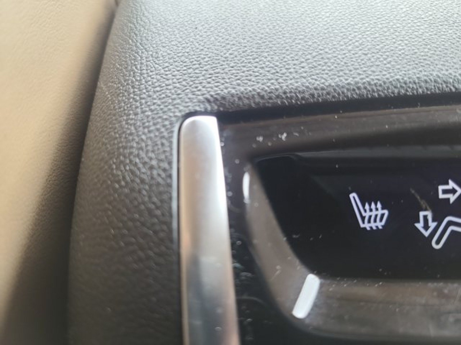 Used 2023 Cadillac XT6 Premium Luxury w/ Platinum Package FWD image 38