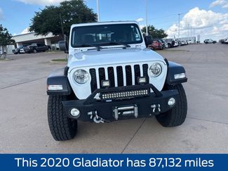 Used 2020 Jeep Gladiator Sport w/ Quick Order Package 24S AWD/4WD video 2