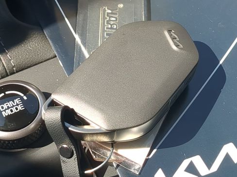 New 2026 Kia Sorento LX image 26