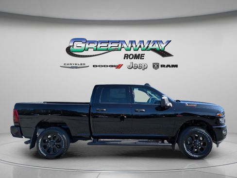 New 2026 RAM 2500 Big Horn AWD/4WD image 8
