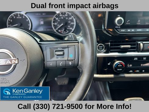 Used 2022 Nissan Pathfinder SV AWD/4WD image 31