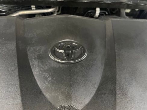 Used 2022 Toyota Camry SE FWD image 10