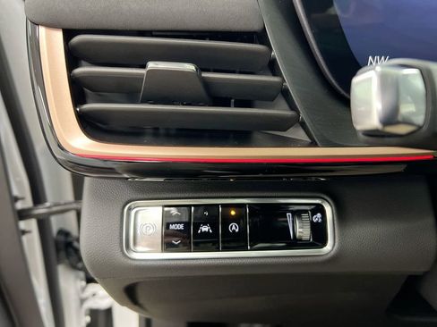 New 2026 Buick Envision Sport Touring AWD/4WD image 19
