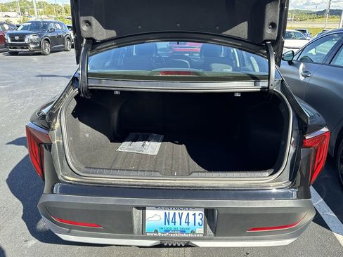 New 2025 Kia K4 LXS image 28