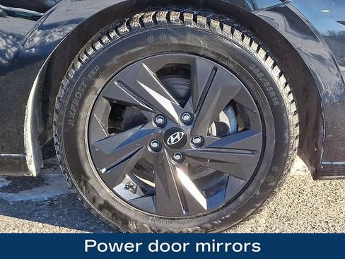 Used 2022 Hyundai Elantra SEL w/ Cargo Package image 11