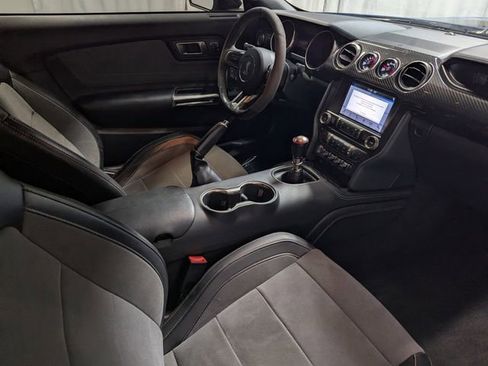 Used 2019 Ford Mustang Shelby GT350 w/ Technology Package RWD image 8