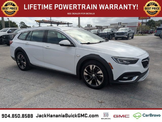 Used 2018 Buick Regal Preferred w/ Sights and Sounds Package AWD/4WD image 2