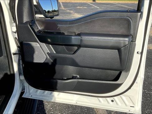 Certified 2024 Ford F150 Platinum w/ FX4 Off-Road Package image 19
