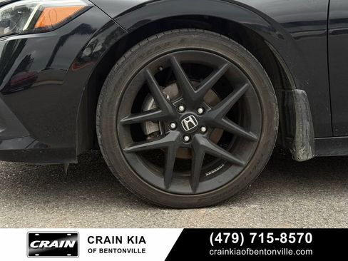 Used 2023 Honda Civic Sport image 29