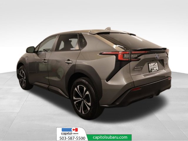Used 2023 Subaru Solterra AWD image 4