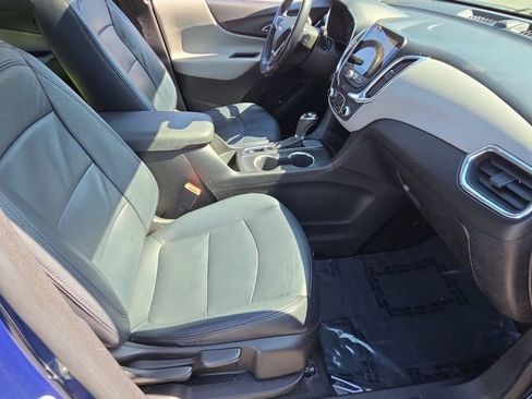 Used 2019 Chevrolet Equinox LT w/ Sun & Navigation Package FWD image 19