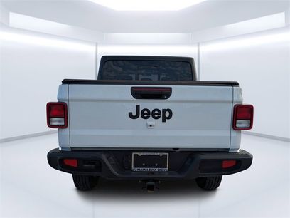 Used 2024 Jeep Gladiator Sport