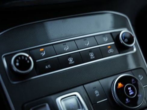 Used 2023 Hyundai Santa Fe SE image 36