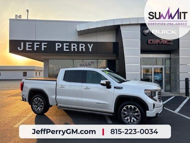 Used 2024 GMC Sierra 1500 Denali w/ Denali Reserve Package AWD/4WD image 1