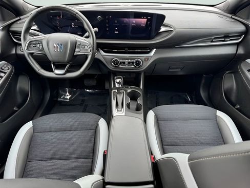 Used 2024 Buick Envista Preferred w/ Convenience I Package FWD image 21