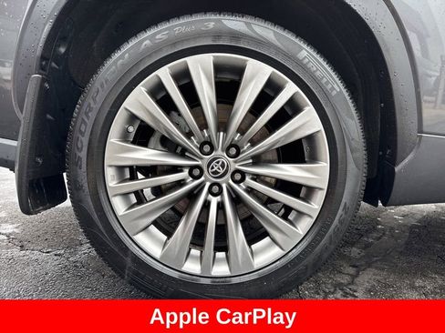 Certified 2021 Toyota Highlander Platinum image 17