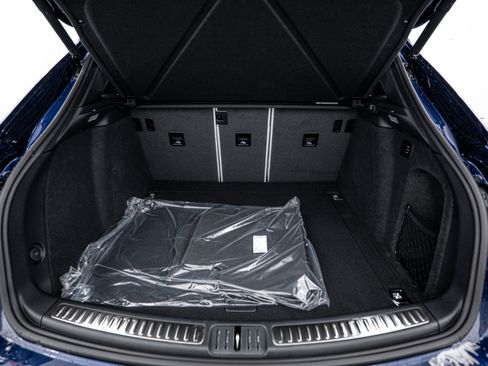 New 2026 Porsche Macan S image 25