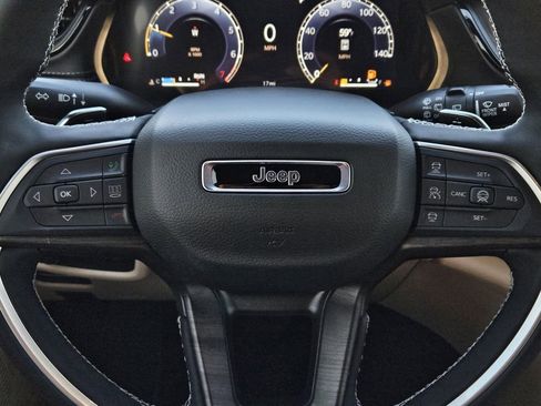 New 2026 Jeep Grand Cherokee L Limited RWD image 22