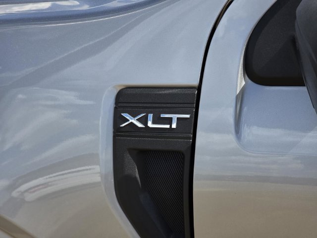 Used 2024 Ford Maverick XLT FWD image 11