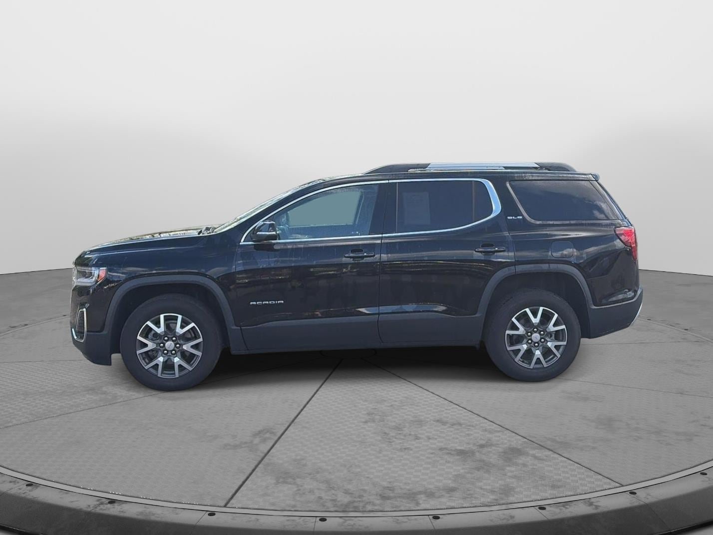 Used 2023 GMC Acadia SLE w/ Driver Convenience Package AWD/4WD image 4