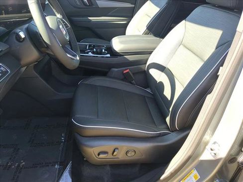 New 2026 Buick Enclave Sport Touring w/ Power Package image 4