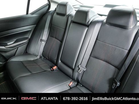 Used 2023 Nissan Altima 2.5 SR w/ SR Premium Package image 19