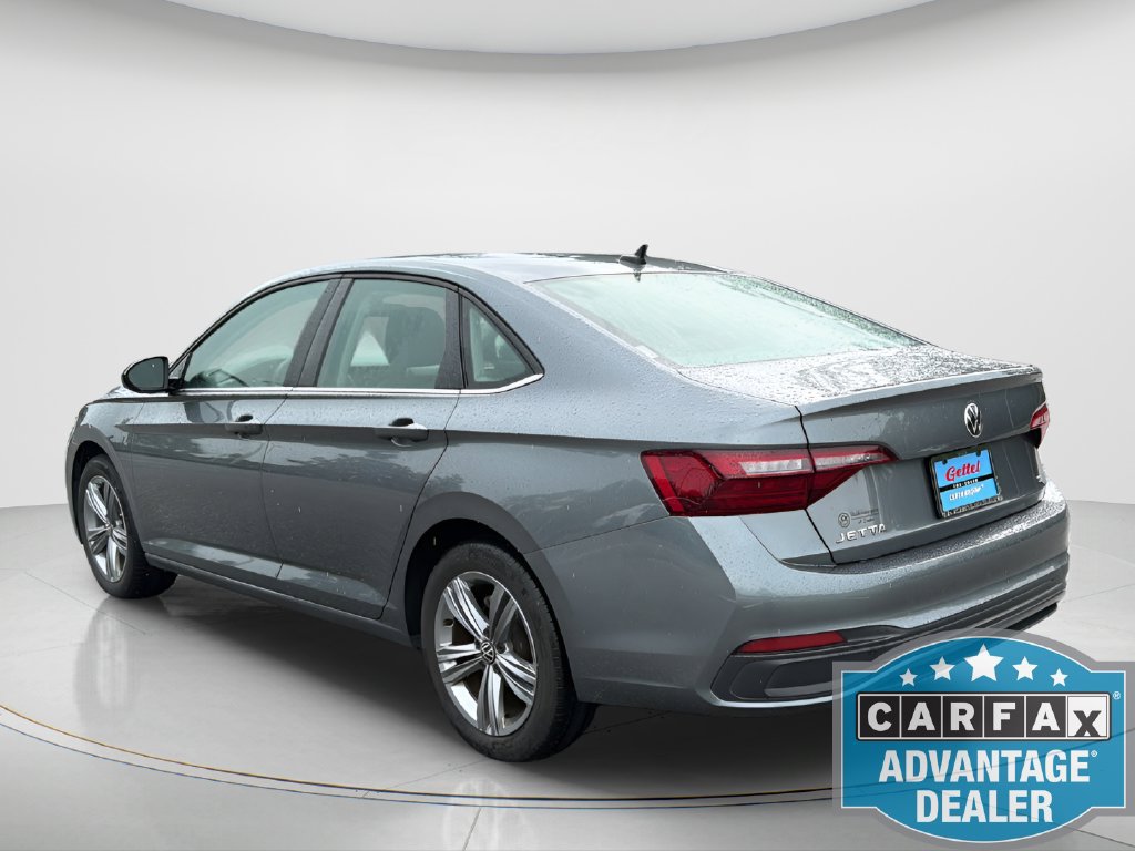 Used 2024 Volkswagen Jetta SE FWD image 7