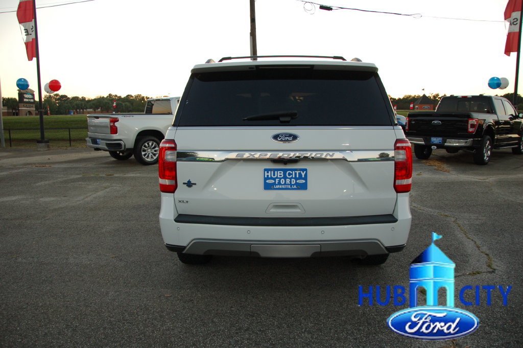 Used 2021 Ford Expedition XLT RWD image 4