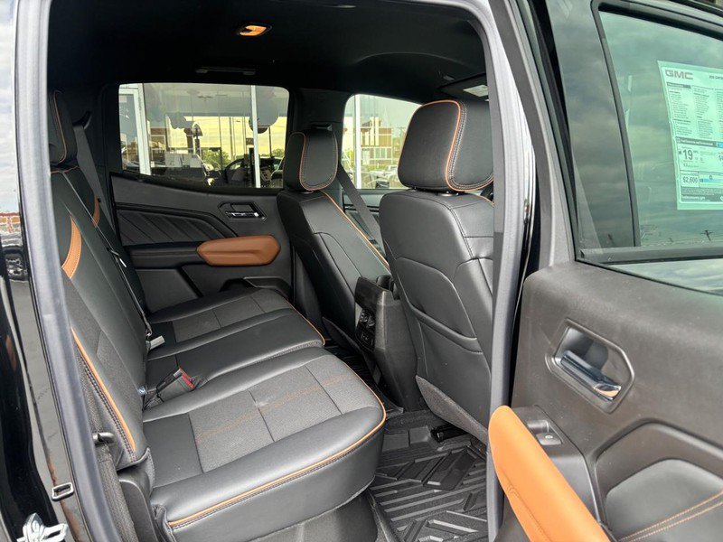 New 2026 GMC Canyon AT4 AWD/4WD image 5